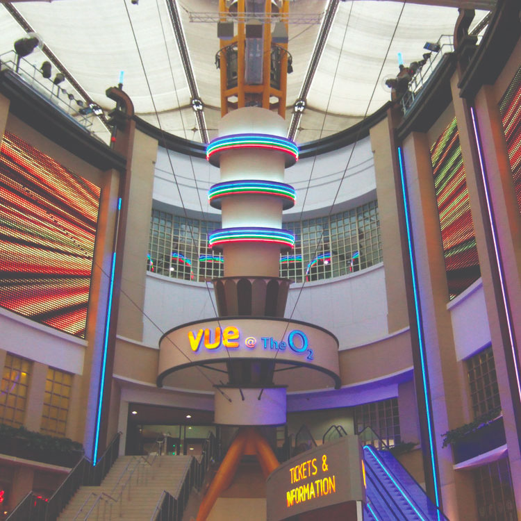 O2 Entertainment District